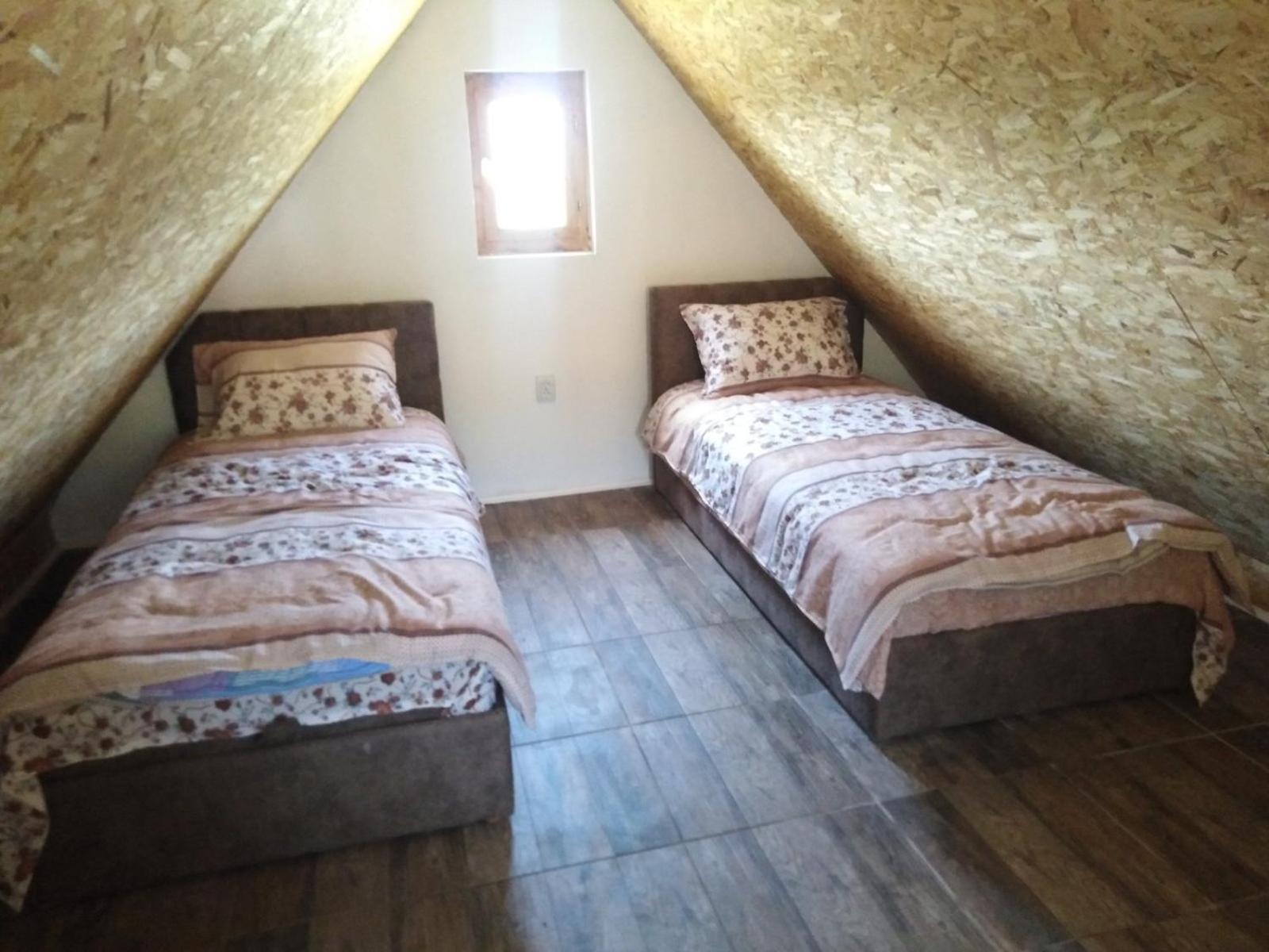 Vila Viktori 피로트 객실 사진